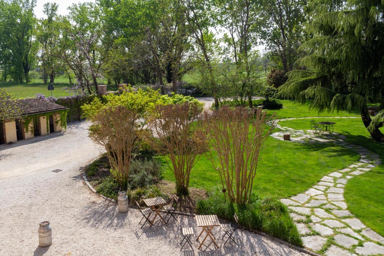 لودي Agriturismo Cascina Pezzolo المظهر الخارجي الصورة